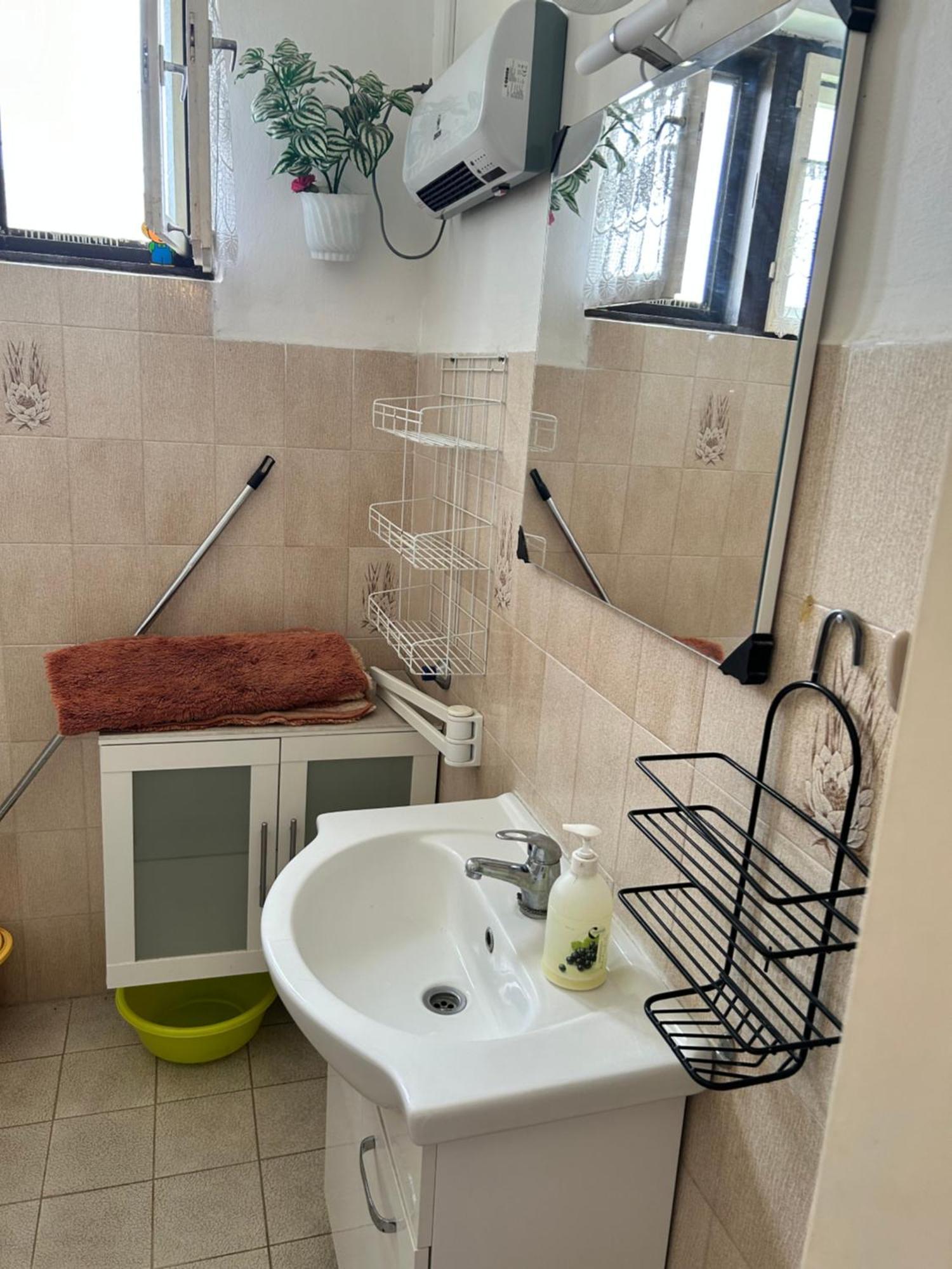 Szabo Apartmanhaz ซาลาคาโรส ภายนอก รูปภาพ